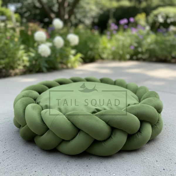 Tail Squad Braided Round Dog Bed Green close-up showing soft braided edges and cozy faux fur sleeping surface